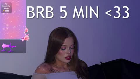 Sofa 3 online show from December 4, 3:32 pm