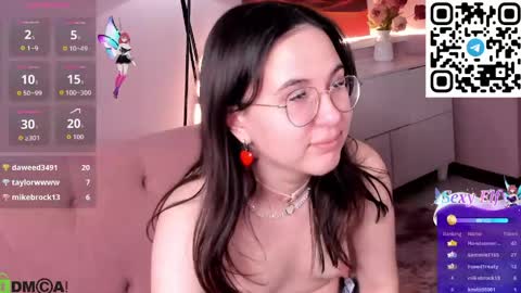 leylamirage online show from April 18, 7:58 pm