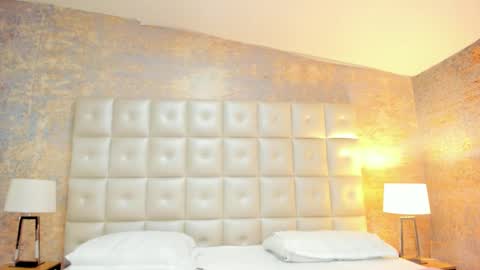 LEZY online show from January 16, 7:29 pm