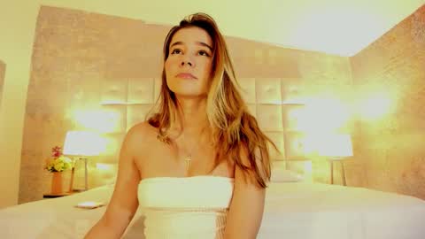 LEZY online show from February 12, 7:42 pm