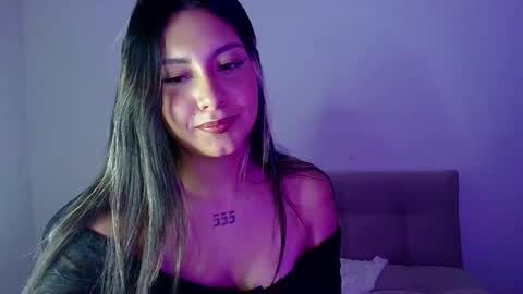 Snapshot of lia_14_ chatting on March 6, 10:50 pm Lia online show from March 6, 10:50 pm