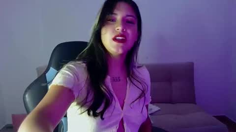Snapshot of lia_14_ chatting on March 10, 12:37 am Lia online show from March 10, 12:37 am