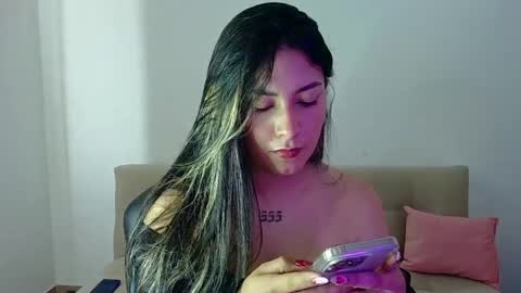 Snapshot of lia_14_ chatting on April 14, 5:30 pm Lia online show from April 14, 5:30 pm