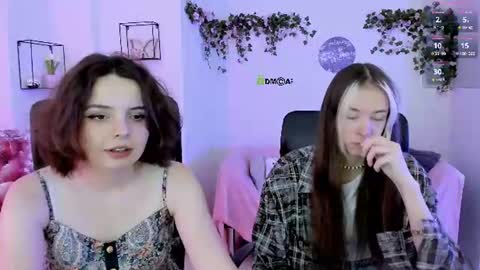 lia_dream_ online show from June 27, 8:19 am