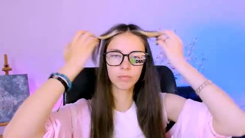 lia_dream_ online show from July 16, 8:42 am