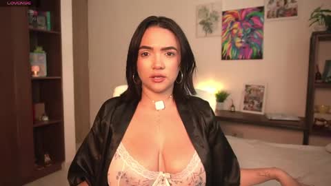 Snapshot of lia_russo_ chatting on April 14, 5:30 pm Lia online show from April 14, 5:30 pm