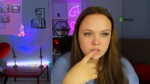 Snapshot of lia_sunset chatting on September 22, 7:27 pm Lia online show from September 22, 7:27 pm