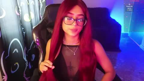 lia_varel online show from May 8, 1:27 pm