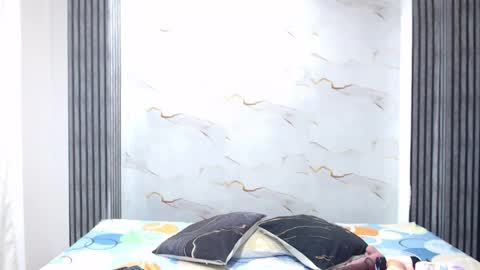 liaa_cams online show from May 25, 2:50 am