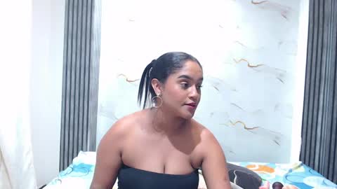 liaa_cams online show from May 29, 2:53 am