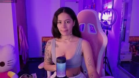 Snapshot of liabutera chatting on April 26, 11:02 pm Lia Butera online show from April 26, 11:02 pm