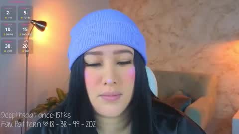 Lia Cox online show from February 19, 3:24 am