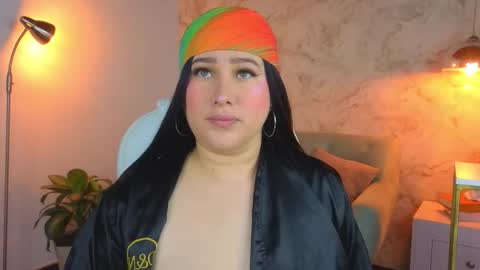 Lia Cox online show from February 24, 3:37 am