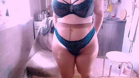 miss Lia  colection for travel online show from October 26, 10:21 am