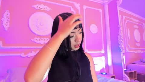 Snapshot of lialovet chatting on April 15, 7:58 pm Lia lovet online show from April 15, 7:58 pm