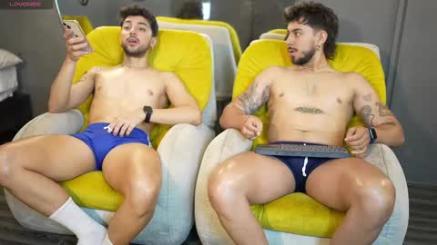 Snapshot of liam_and_luca chatting on February 24, 6:58 pm Liam Luca online show from February 24, 6:58 pm