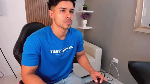 Liam Collins online show from February 21, 11:33 am