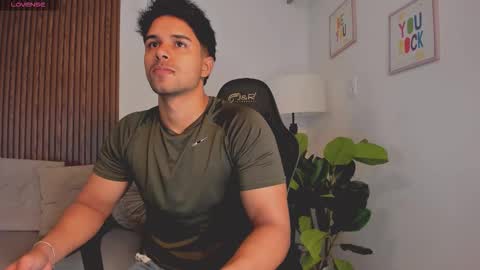 Liam Collins online show from October 3, 11:51 am