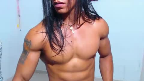 Snapshot of liam_domain chatting on February 8, 1:22 am LIAM online show from February 8, 1:22 am