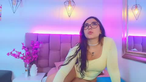 Snapshot of liam_rochi chatting on April 28, 12:54 pm liam_rochi online show from April 28, 12:54 pm