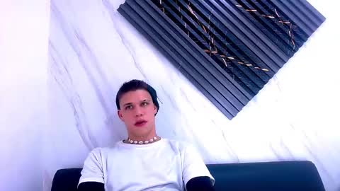 liam_york online show from February 4, 4:51 am