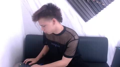 liam_york online show from March 3, 2:23 pm