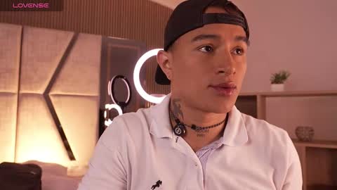 LiamDeep online show from January 14, 8:36 pm