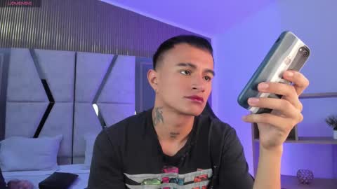 LiamDeep online show from February 23, 8:50 pm