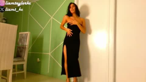 Tell me Liam online show from February 6, 1:05 am