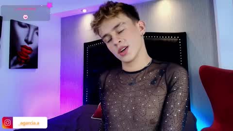 Snapshot of liamwild20 chatting on January 7, 4:59 am liam online show from January 7, 4:59 am