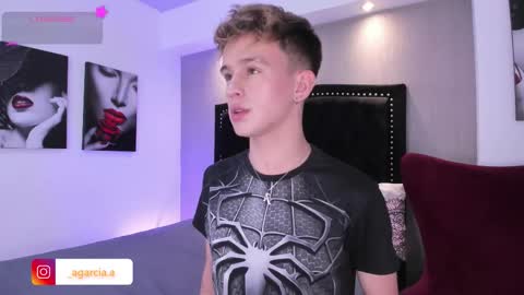 liam online show from February 8, 3:54 am