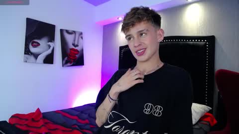 liam online show from March 12, 4:51 am