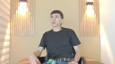 lian_cameron online show from February 17, 3:58 am