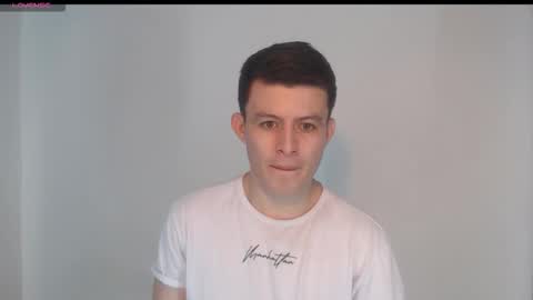 lian_eathan online show from October 24, 2:41 am