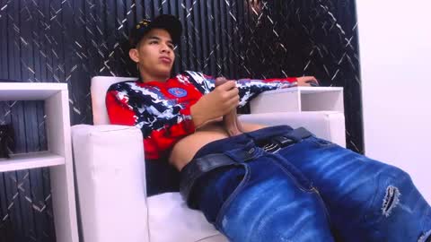 Lian Jacob online show from May 29, 7:34 pm
