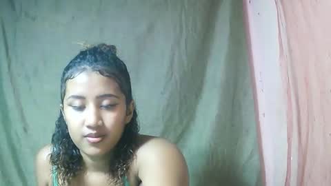 Liana9794 online show from May 26, 2:24 pm