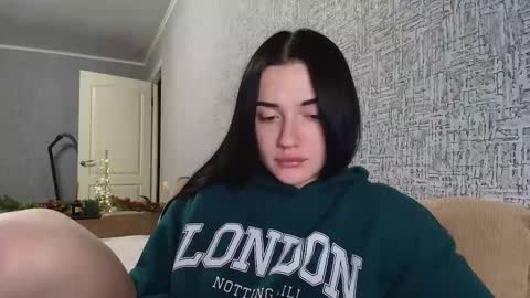 liana_diva online show from December 15, 6:23 pm