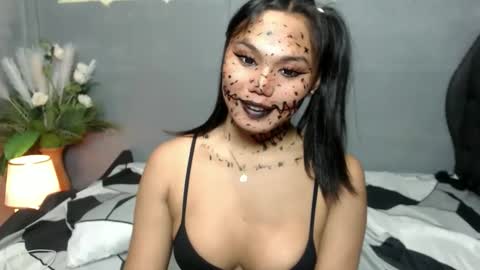 Liane online show from October 30, 11:27 pm