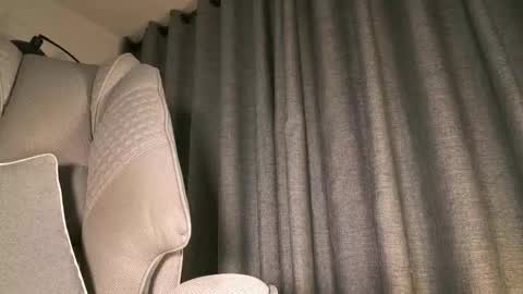 lianewhite online show from March 9, 1:20 am