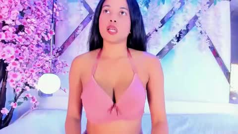 Lia obrien online show from May 2, 10:04 pm