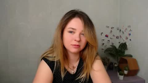 Snapshot of liaralime_ chatting on April 21, 6:52 am Liara online show from April 21, 6:52 am