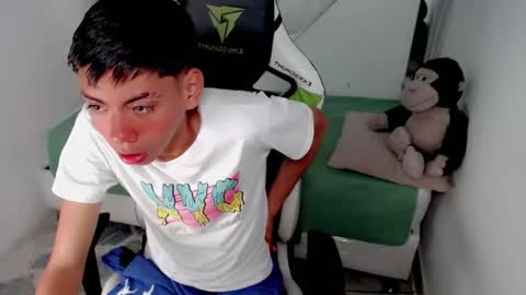 LIAR online show from February 3, 8:25 pm