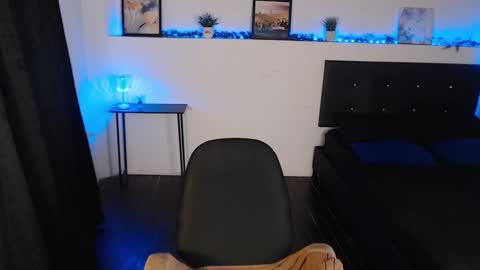 LiaScarlett online show from December 8, 12:29 am