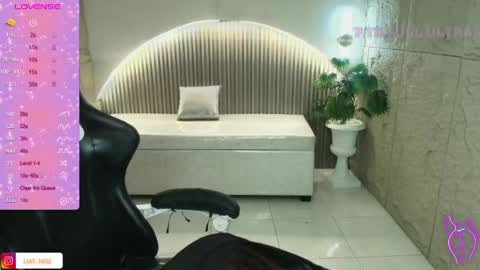 Dani online show from May 22, 1:06 pm