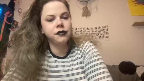 Snapshot of libbydeetzxxx chatting on January 10, 7:46 am Libby Deetz online show from January 10, 7:46 am