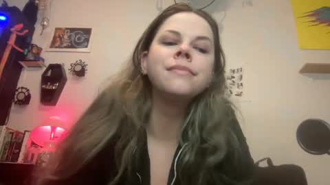 Snapshot of libbydeetzxxx chatting on January 16, 8:54 am Libby Deetz online show from January 16, 8:54 am