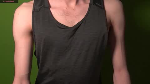 liberalbrit25 online show from April 17, 9:18 pm