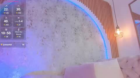 Snapshot of liberty_herrera chatting on February 24, 7:09 pm Call me Liberty online show from February 24, 7:09 pm