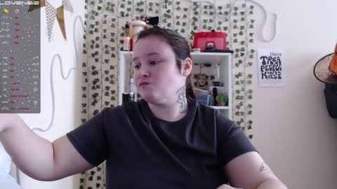 light_lunaa online show from February 1, 3:52 am