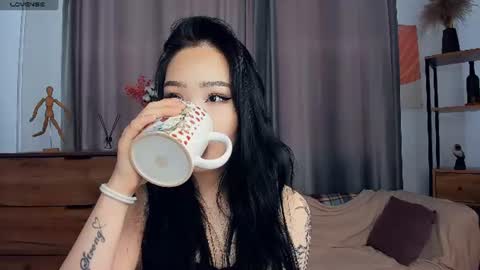 Snapshot of light_my_f1re chatting on July 11, 7:22 am Melissa online show from July 11, 7:22 am